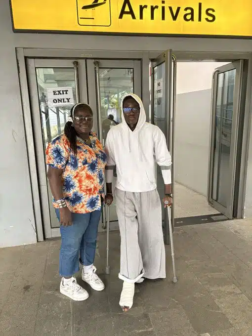 Baddy of Lagos returns to Nigeria following first leg surgery – Wizarab